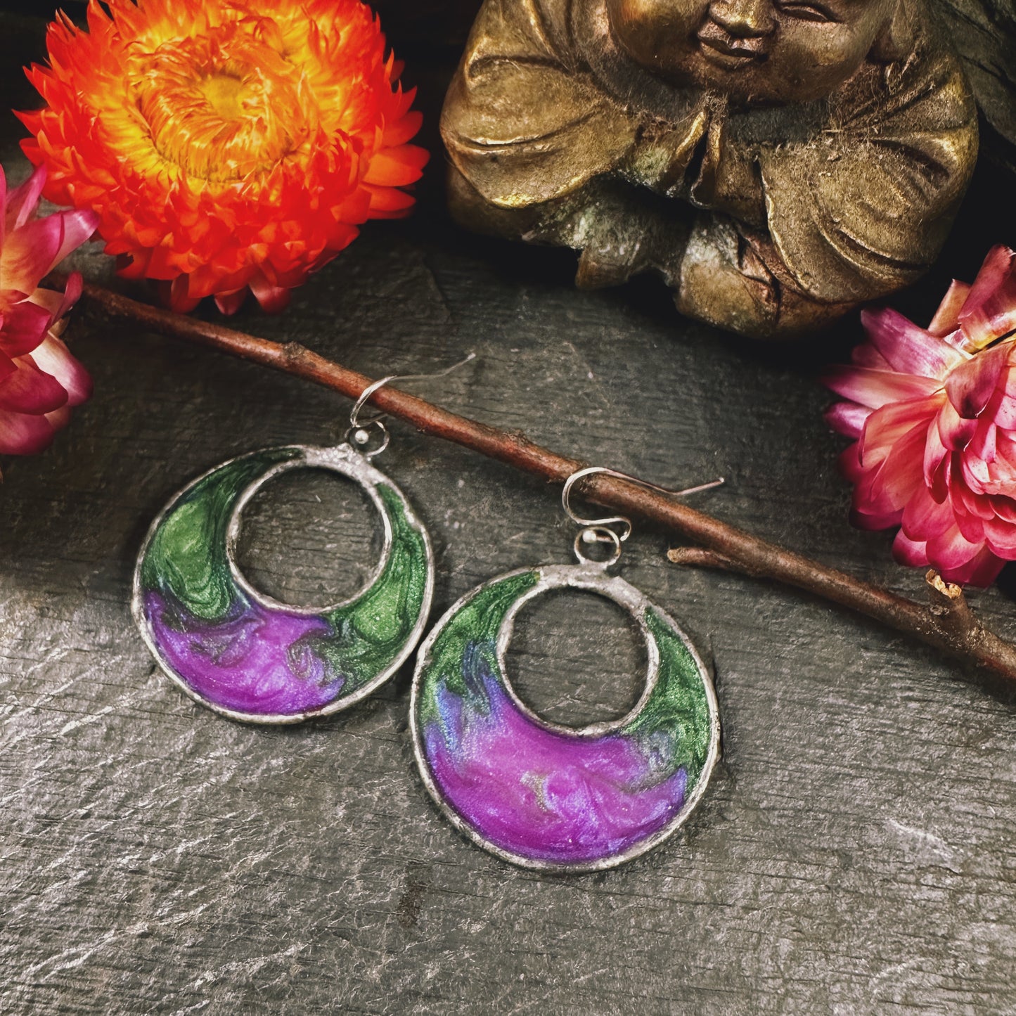 The Damaris - in violet and evergreen - handmade resin earrings