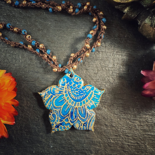 The Thalia - in azure and gold- ceramic and hand-beaded crochet necklace