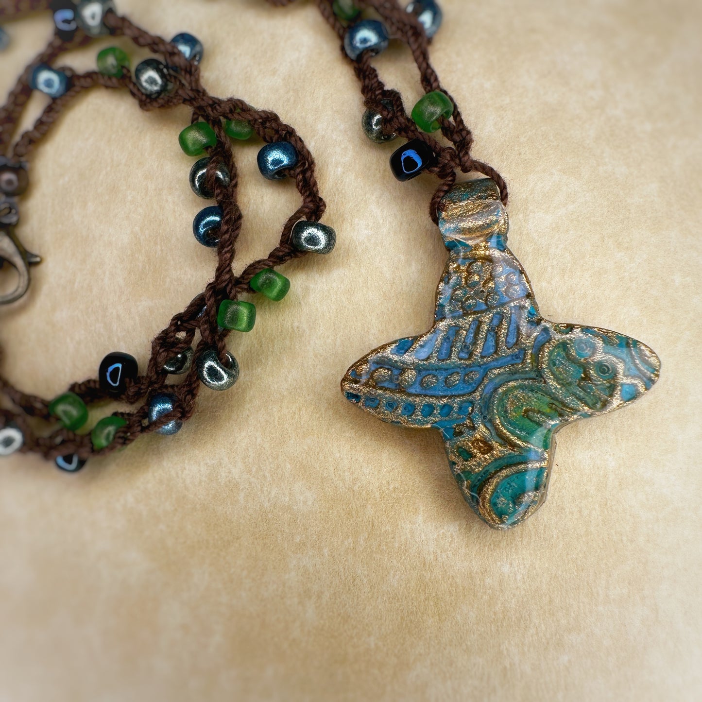 The Aurélie - in azure and verdigris - ceramic quatrefoil and hand-beaded crochet necklace